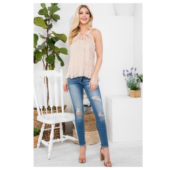 🤎1️⃣LEFT🤎New Boutique Brand Ryu Floral And Lace Top With Split Back - Picture 5 of 14